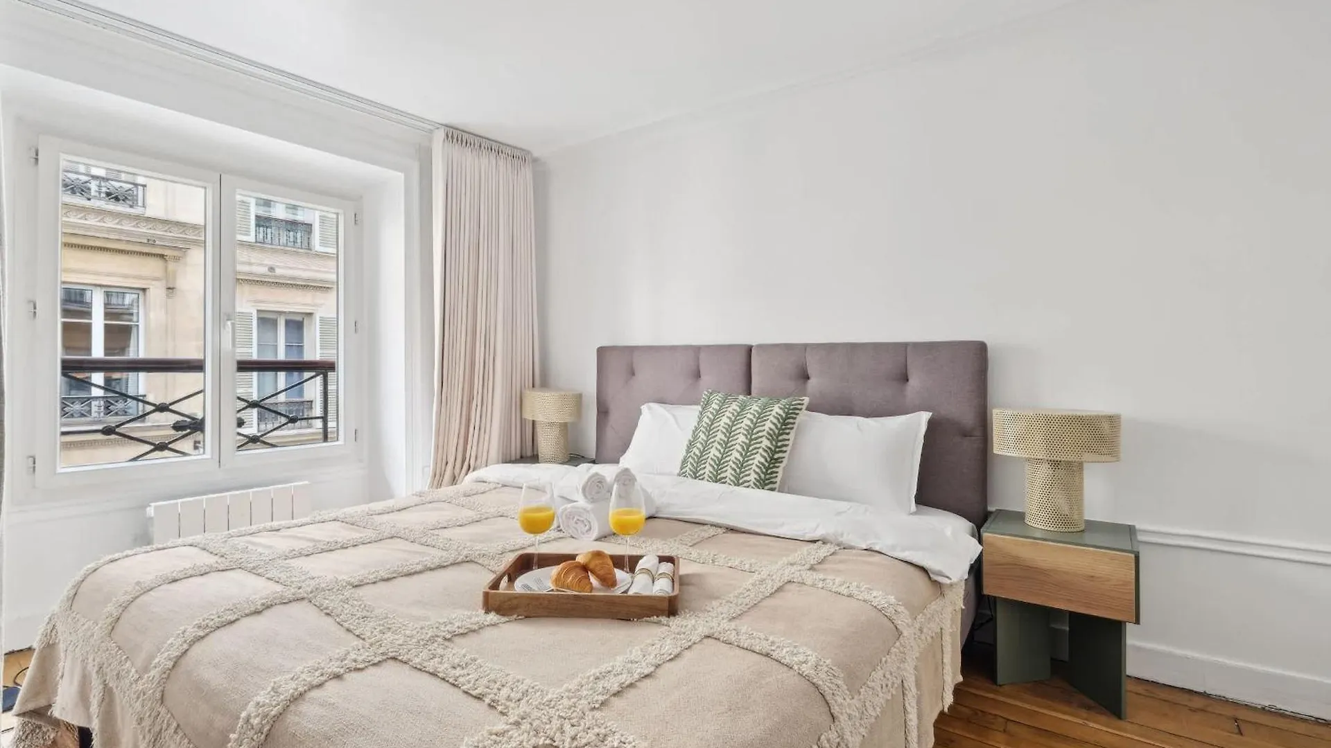 Bnbnova - Jardin Des Tuileries & Louvre París Apartamento